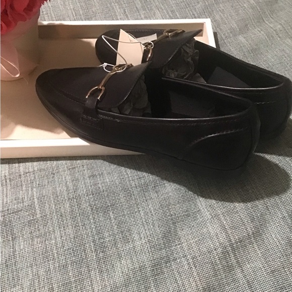 COPY - Nice Pair Of Flat Loafers A New Day Black W/ Gold Metal.Size11 Bran… - Picture 4 of 5